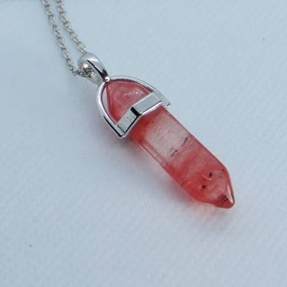 Hot Topic Blood Quartz Hexagonal Chakra Pendant Necklace - Picture 2 of 4
